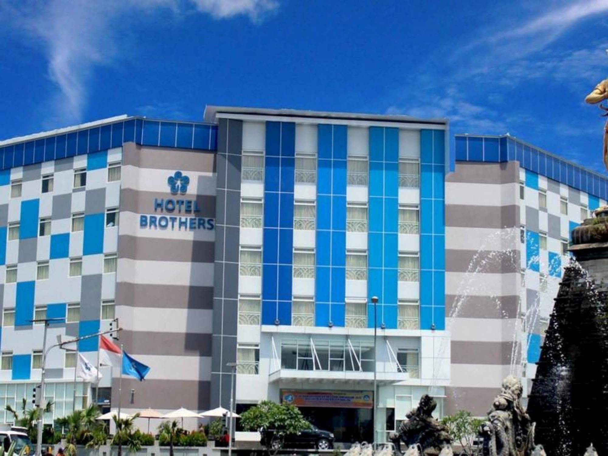 Hotel Brothers Biru Solo Baru Exterior foto